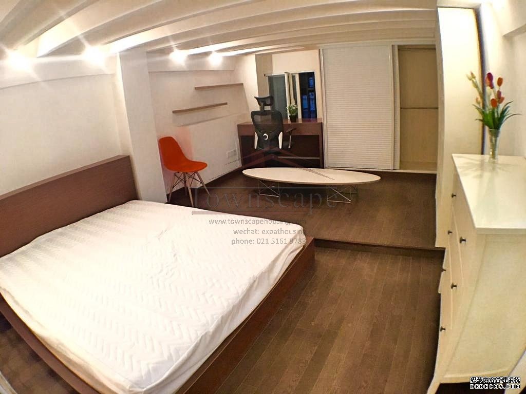  Converted Loft Apartment with Outdoor Space in Jingan Temple Area