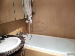 High Quality 3BR Maisonette nr Huashan Park