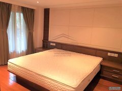 High Quality 3BR Maisonette nr Huashan Park
