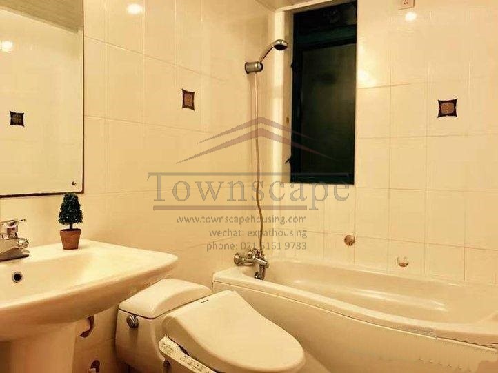  Welcoming 2BR Apartment for Rent in Xujiahui