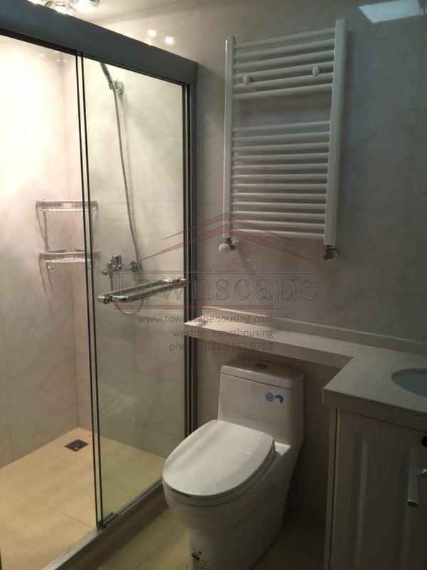  Modern 2BR Apartment w/Heating in Hongkou nr Metro 4 and 10