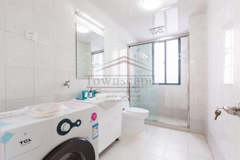  Bright 2BR Apartment near The Bund