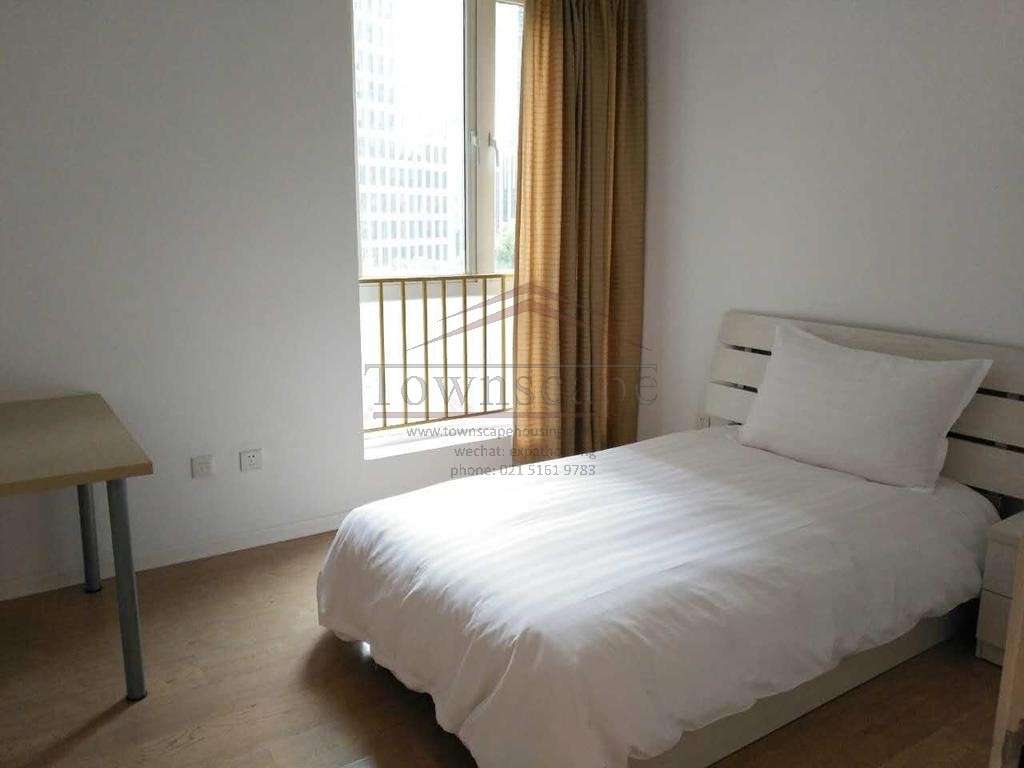  Bright & Clean Apartment for Rent in Xujiahui