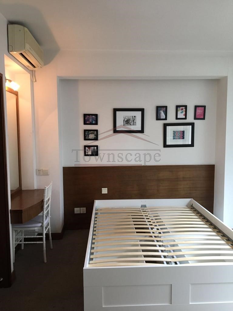  Spacious 1BR Apartment in French Concession