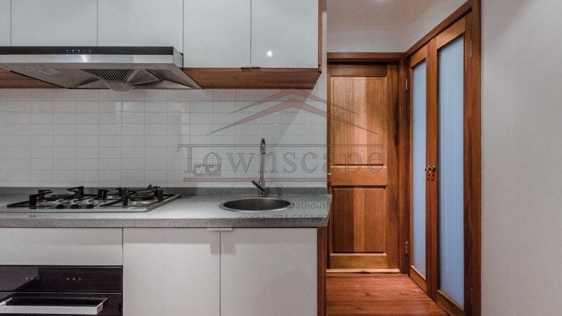  Renovated 2BR Apartment in Jingan nr Suzhou Creek