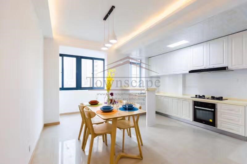  Modern 3BR Apartment for Rent in Xujiahui