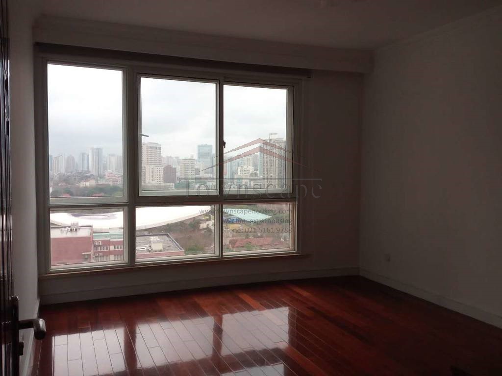  Spacious 3BR Apartment with view over French Concession