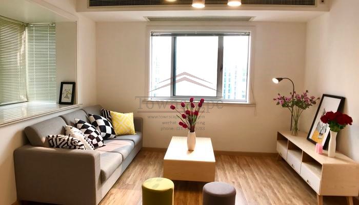  High-Floor 3BR Apartment w/Roof-Top in Jingan