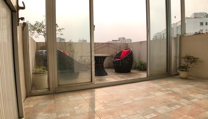  High-Floor 3BR Apartment w/Roof-Top in Jingan