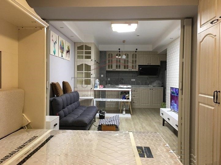  Modern 1BR/Studio in Jingan nr Metro 2 & 11