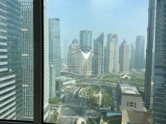  Luxury 3BR Apartment with River View in Lujiazui CBD