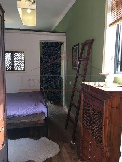  Colorful 1BR Lane House in French Concession