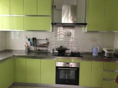  Sunny Villa with Garden near Hongqiao Airport