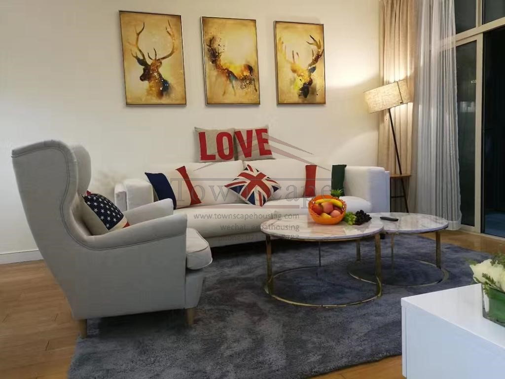  High-end 1BR Apartment for Rent in Jingan