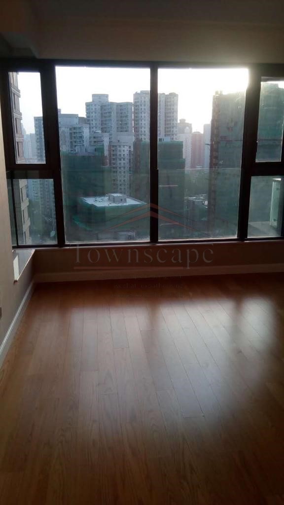  Luxurious Apartment for Rent near Jingan Temple