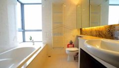  Modern 3BR Apartment in Shanghai Xujiahui CBD