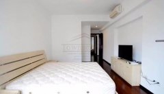  Modern 3BR Apartment in Shanghai Xujiahui CBD