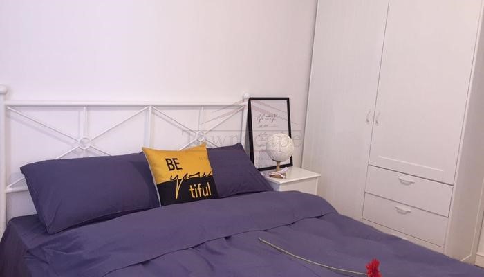  Bright 2BR Apartment in Xujiahui