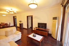  Nice 2BR Apartment nr Huashan Park, 500m to Jiaotong Uni