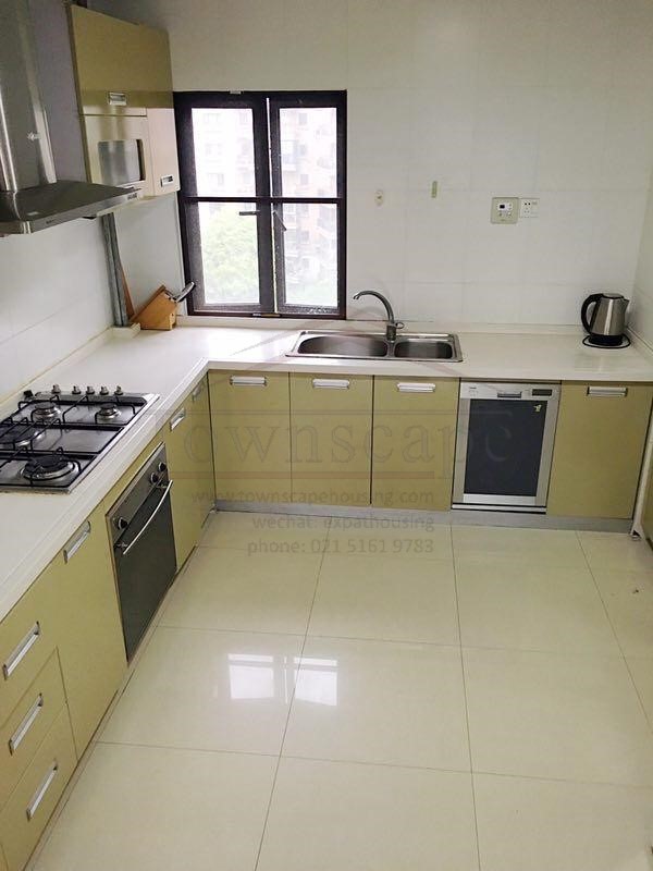  Nice Family Apartment in Shanghai Pudong