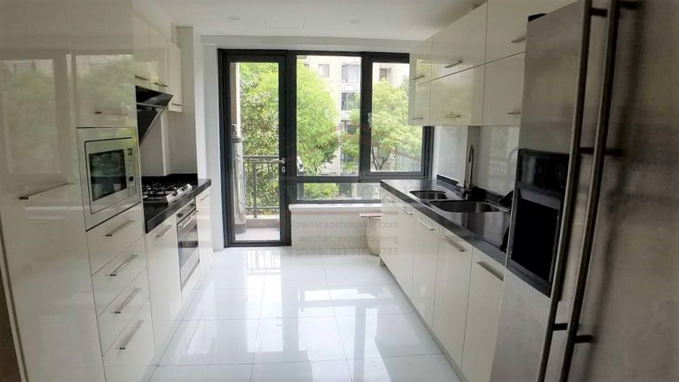  Prestigious 4BR Mansion in Former French Concession of Shanghai