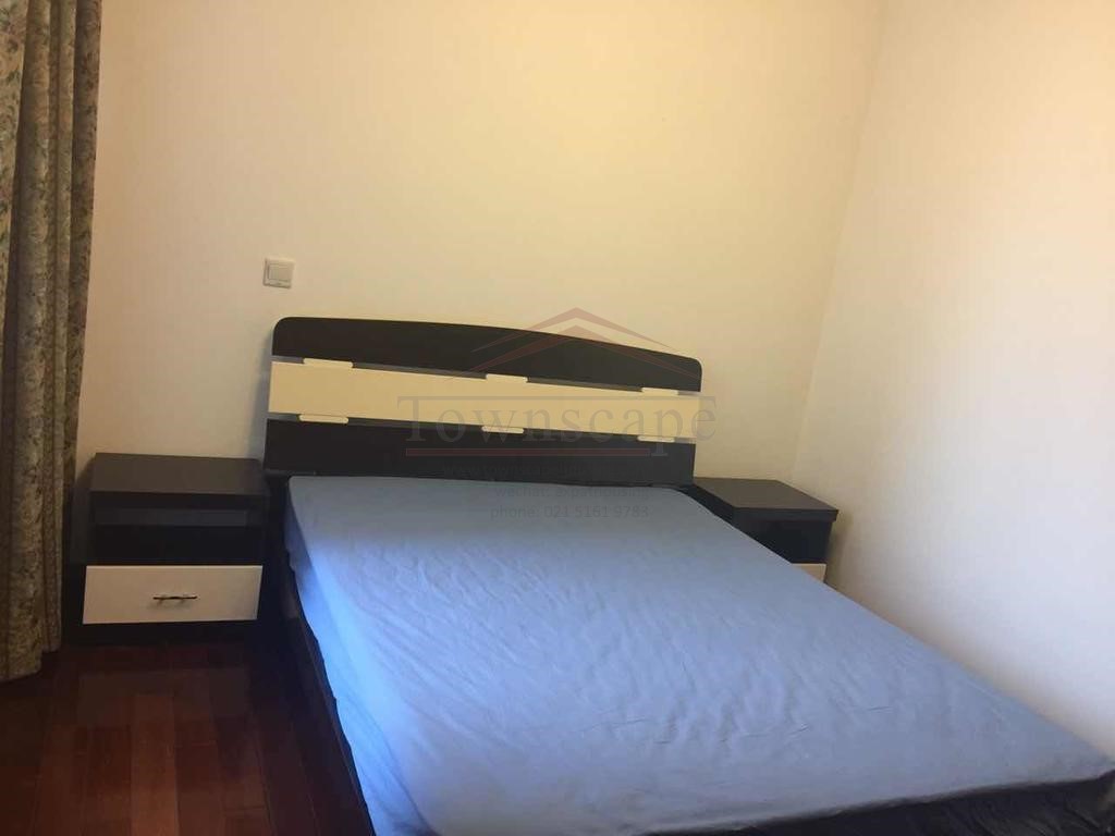  Bright 2BR Apartment for Rent near People Square