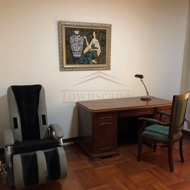  Affordable 3BR Apartment for rent near Xujiahui