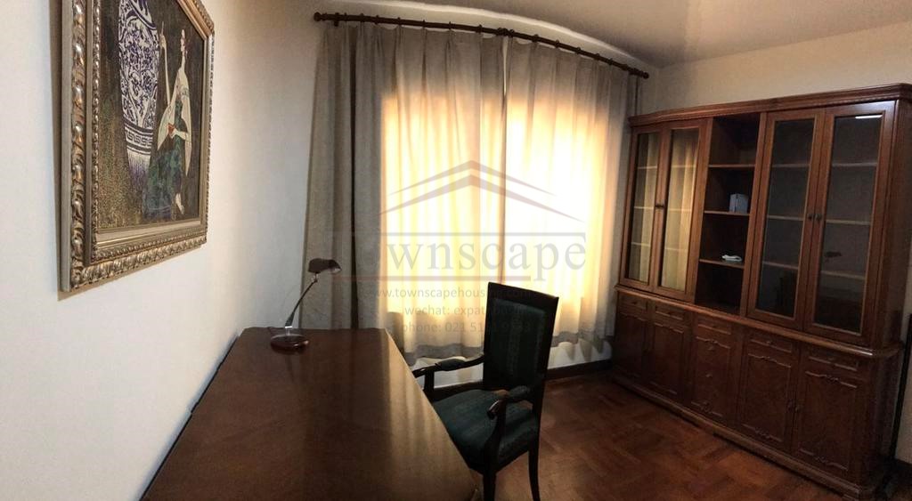  Affordable 3BR Apartment for rent near Xujiahui