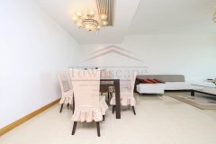  Sunny Family Apartment for rent in Lujiazui w/River View