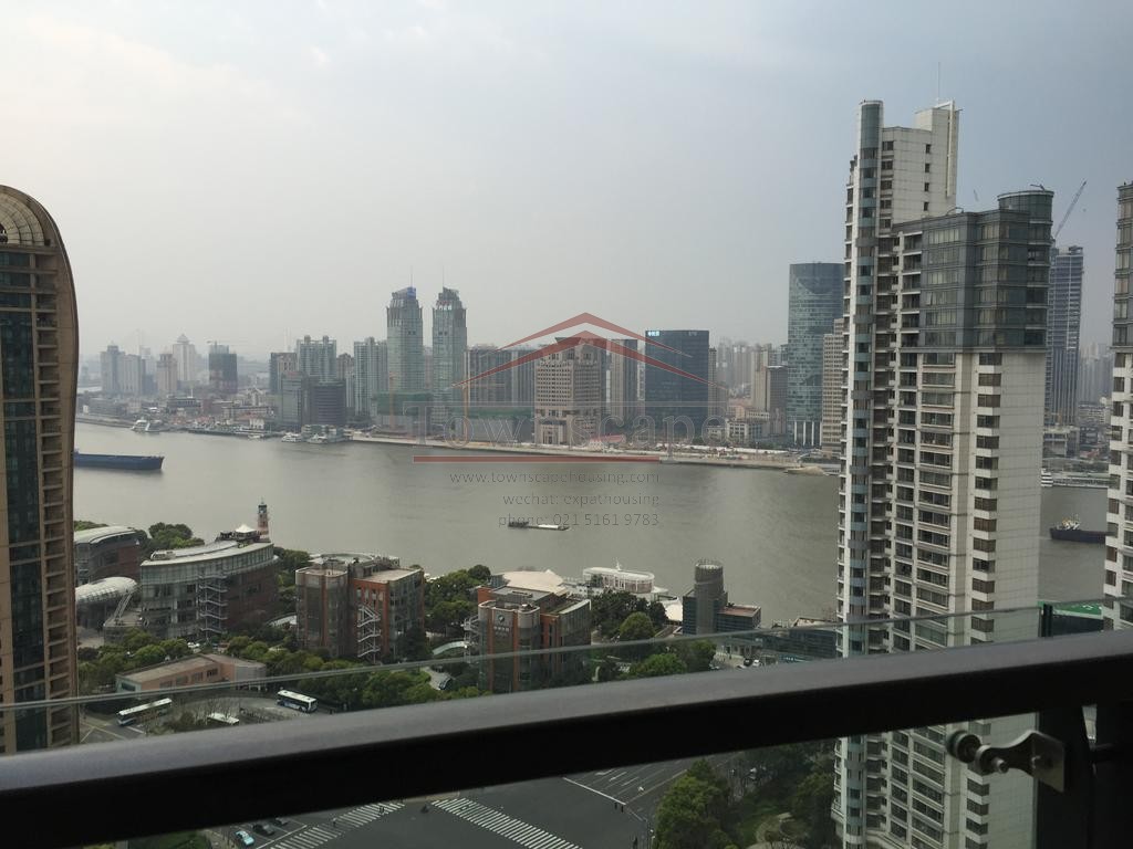  High-Floor Apartment Suite w/River-View in Lujiazui