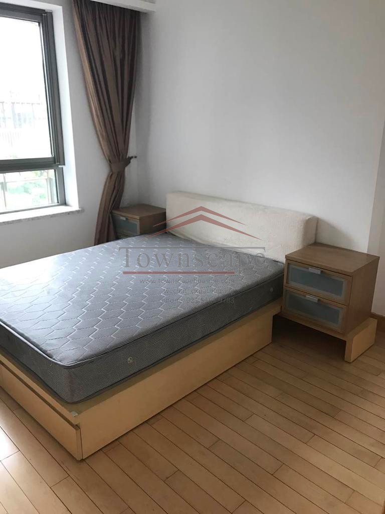  Oversized 4 Bedroom Home with Near West Nanjing Rd.