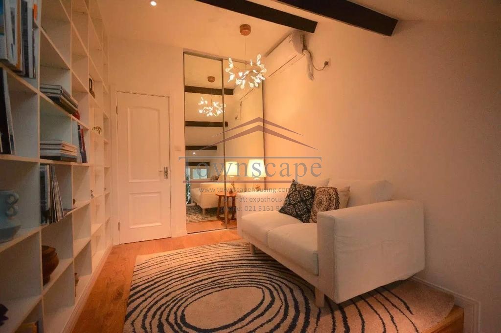  Newly Renovated 1BR Loft Lane House in Jing