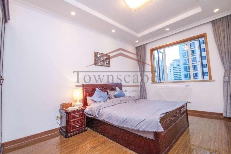  Rustic 3 BR Apartment in French Concession