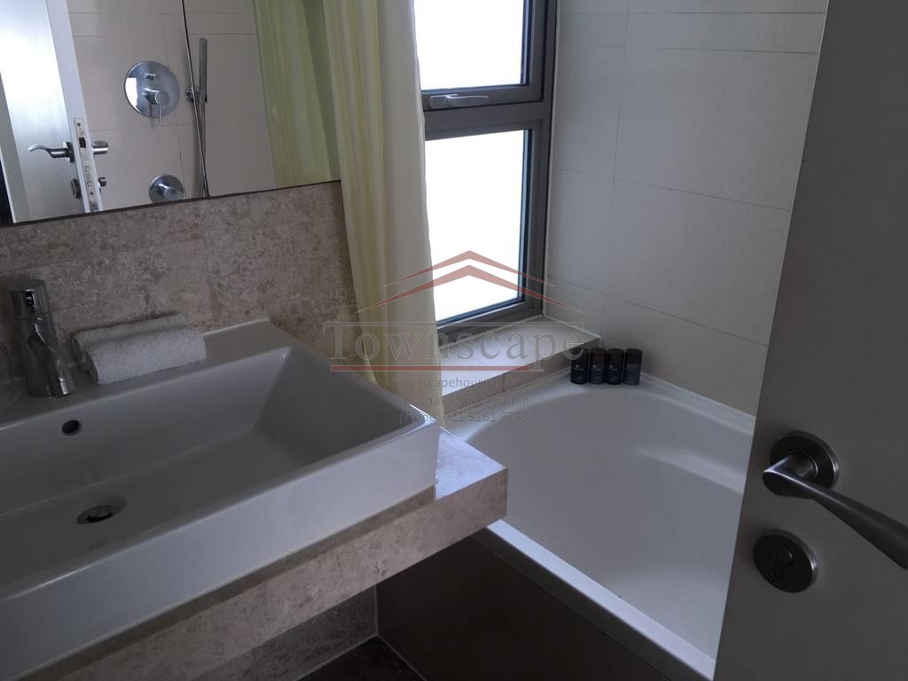  Resort-Like 3BR Apartment in Jing