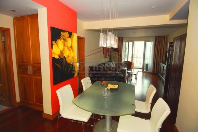  Spacious, Well-Maintained Apartment in Xuhui