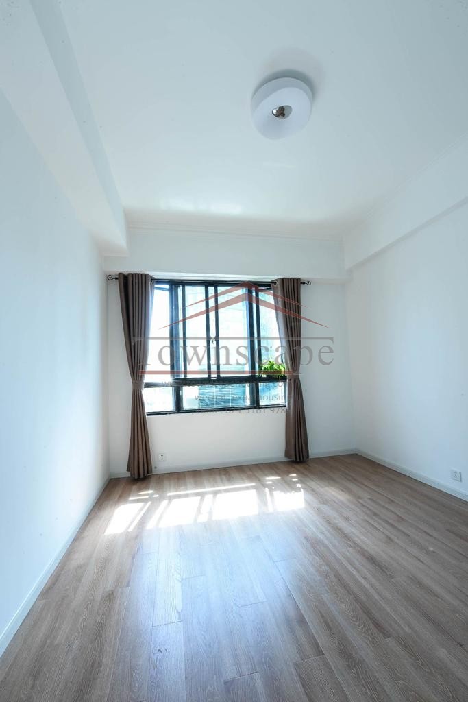  Gorgeous, Modern 200sqm Apartment in Jing