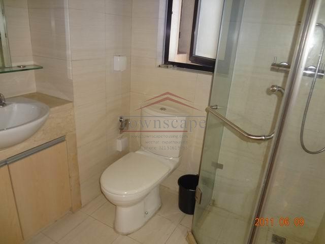  Affordable Large 3BR Apartment in Xintiandi