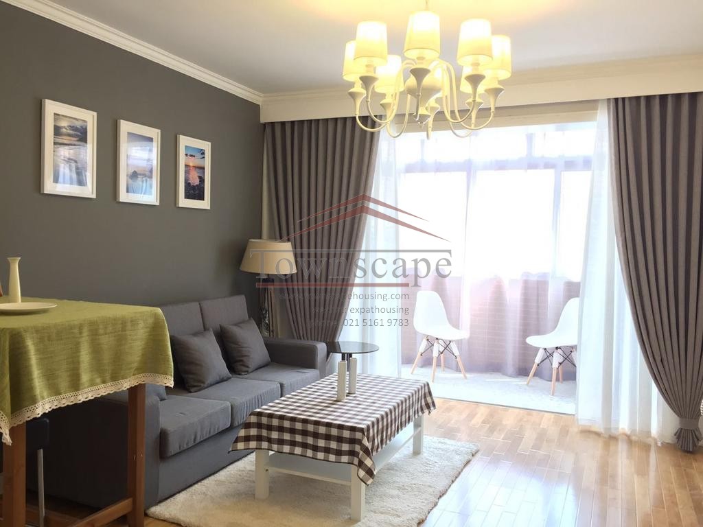  Spacious, Modern 1 BR Lane House in Jing