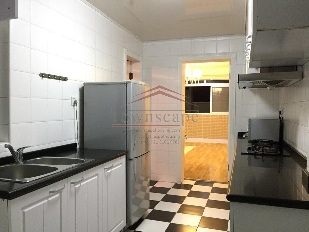  Spacious, Modern 1 BR Lane House in Jing