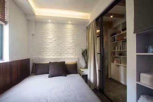 Rent apartment in Shanghai Great value 2 BR APT, French Concession