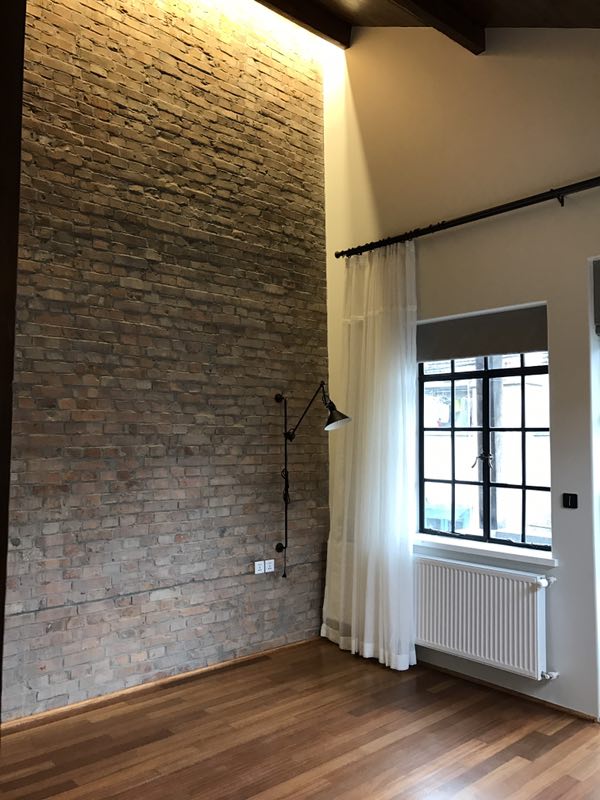  Charming 2 Bed Lane House with Terrace, Shanghai