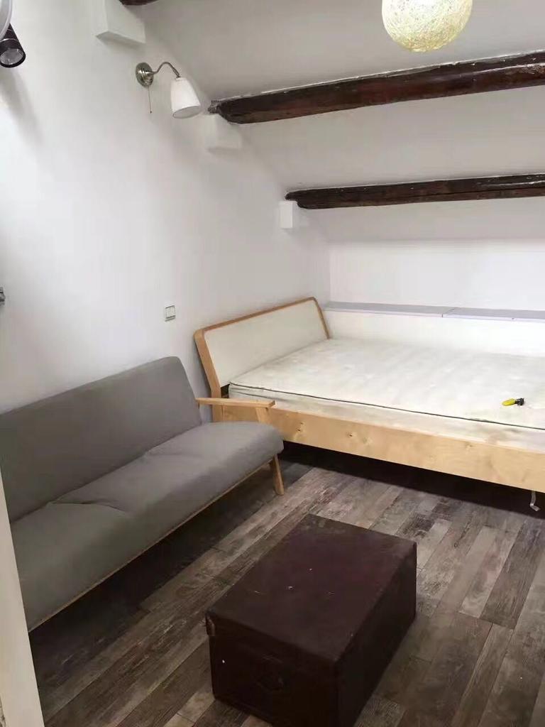 Studio for rent Shanghai Well-Suited Studio in French Concession