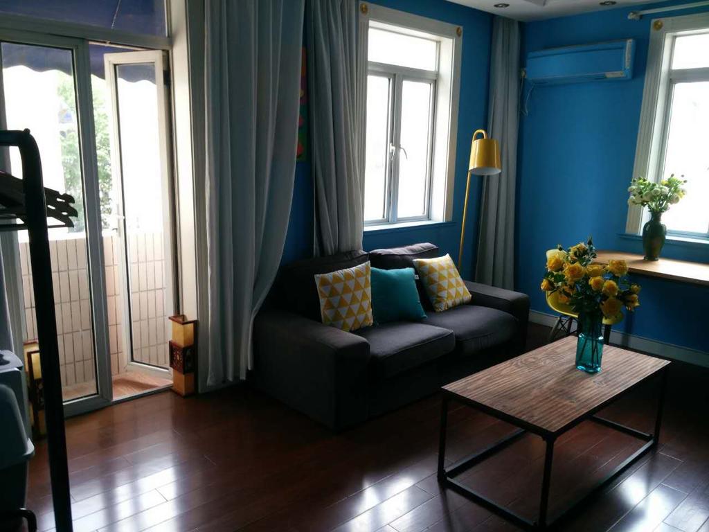 1 bedroom apartment for rent Huangpu Well-furnished Cozy 1 Bedroom Apartment
