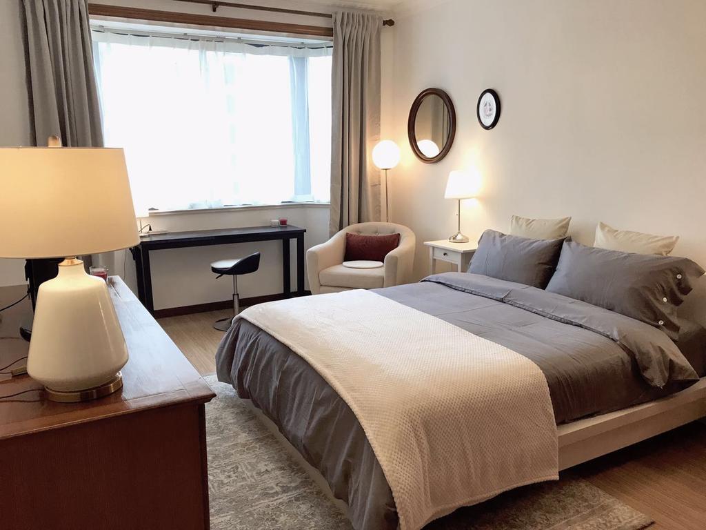 Comfortable 1 Bedroom Apartment in Jing'an's City Center ...