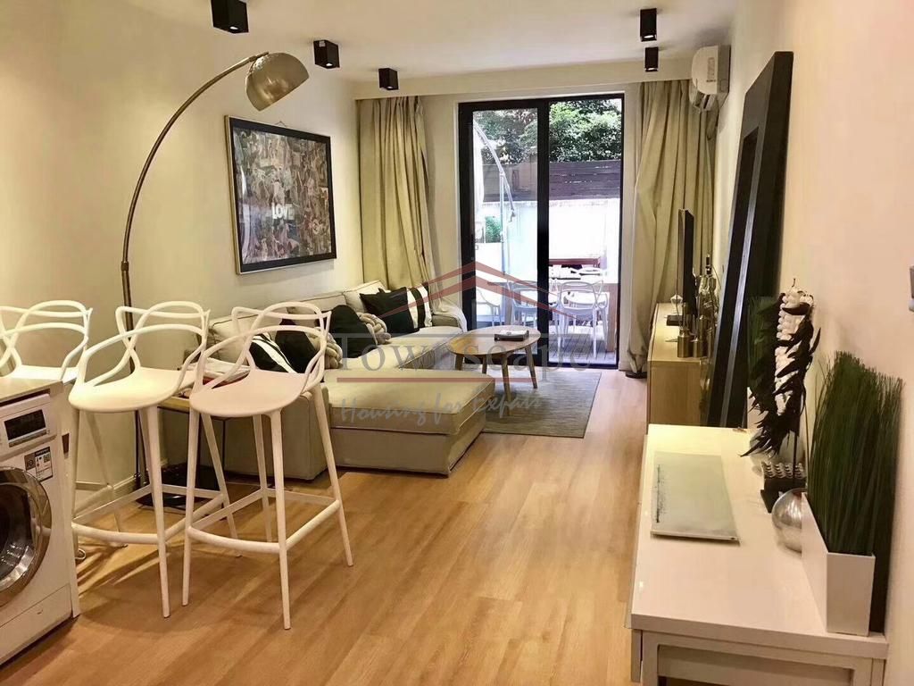  Homey 2BR Apartment for Rent with Nice Terrace in Jingan