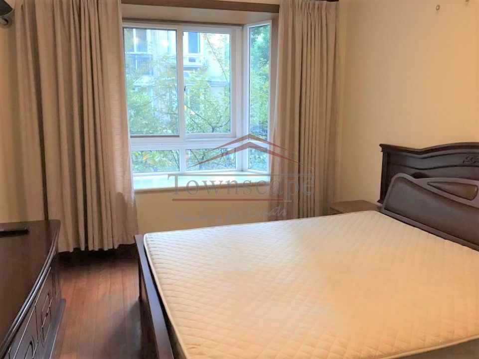  Affordable 3BR Apartment for Rent near Jiaotong University