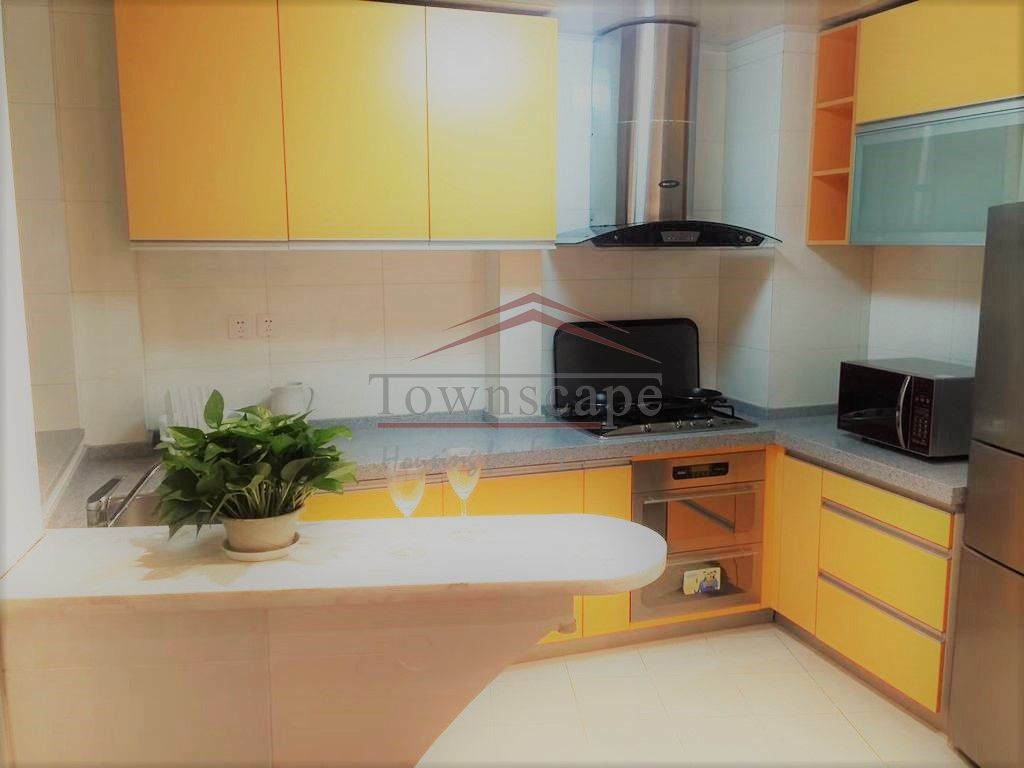  Modern 3BR Apartment for Rent in Xujiahui