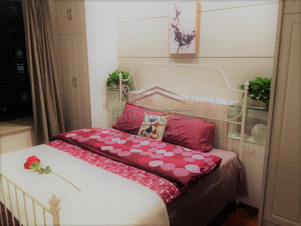  Modern 3BR Apartment for Rent in Xujiahui