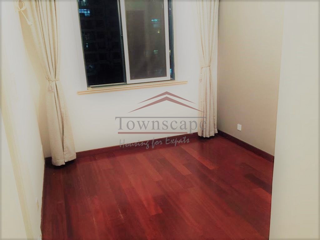  Modern 3BR Apartment for Rent in Xujiahui