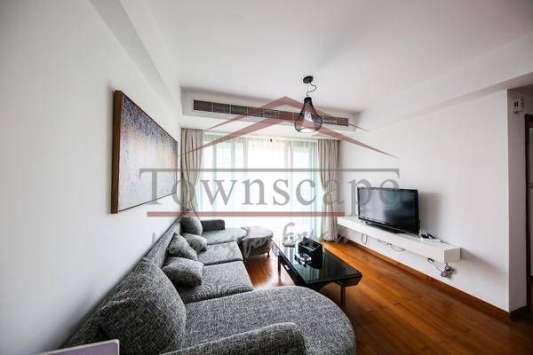  Good quality 2BR Apartment in Shanghai Changning